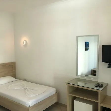 Hotel Jon 3*