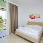 Jon Hotel Dhermi